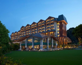 Resorts World Sentosa - Equarius Hotel